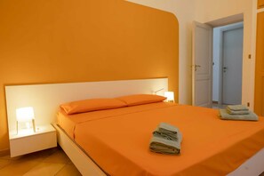 2 chambres, fer et planche Ă repasser, Wi-Fi, draps fournis