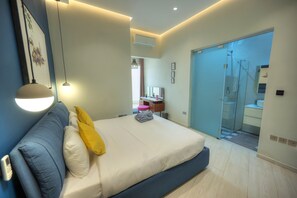 2 bedrooms, desk, free WiFi, bed sheets