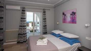 Appartement Luxe, plusieurs chambres, vue océan, en bord de piscine | Vue sur la plage/l’océan