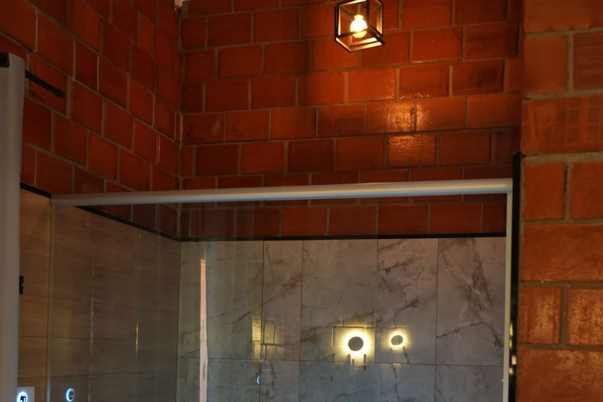 Deluxe-Suite | Minibar, kostenlose Babybetten, kostenloses WLAN, Bettwäsche