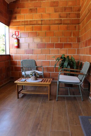 Luxury Room | Terrace/patio - Pousada Pitauá (Socorro)