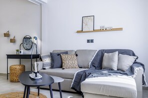 Living area - Vrachos house is an apartment in the most beautiful area of ​​Skopelos in Greece (Skopelos)