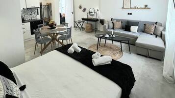 1 bedroom, iron/ironing board, WiFi
