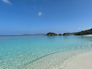 Sun loungers, beach towels