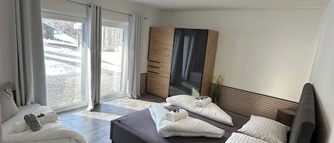 3 camere, Wi-Fi, lenzuola
