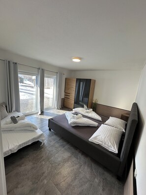 3 habitaciones, wifi y ropa de cama