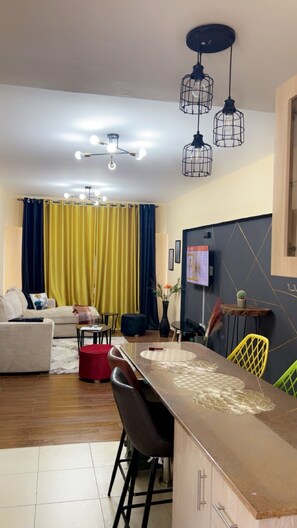 Interior - Regal Suites, 
3-BR, 4Beds apartment-Family , Swim pool, Wi-Fi, Rooftop & Mall (Athi River)