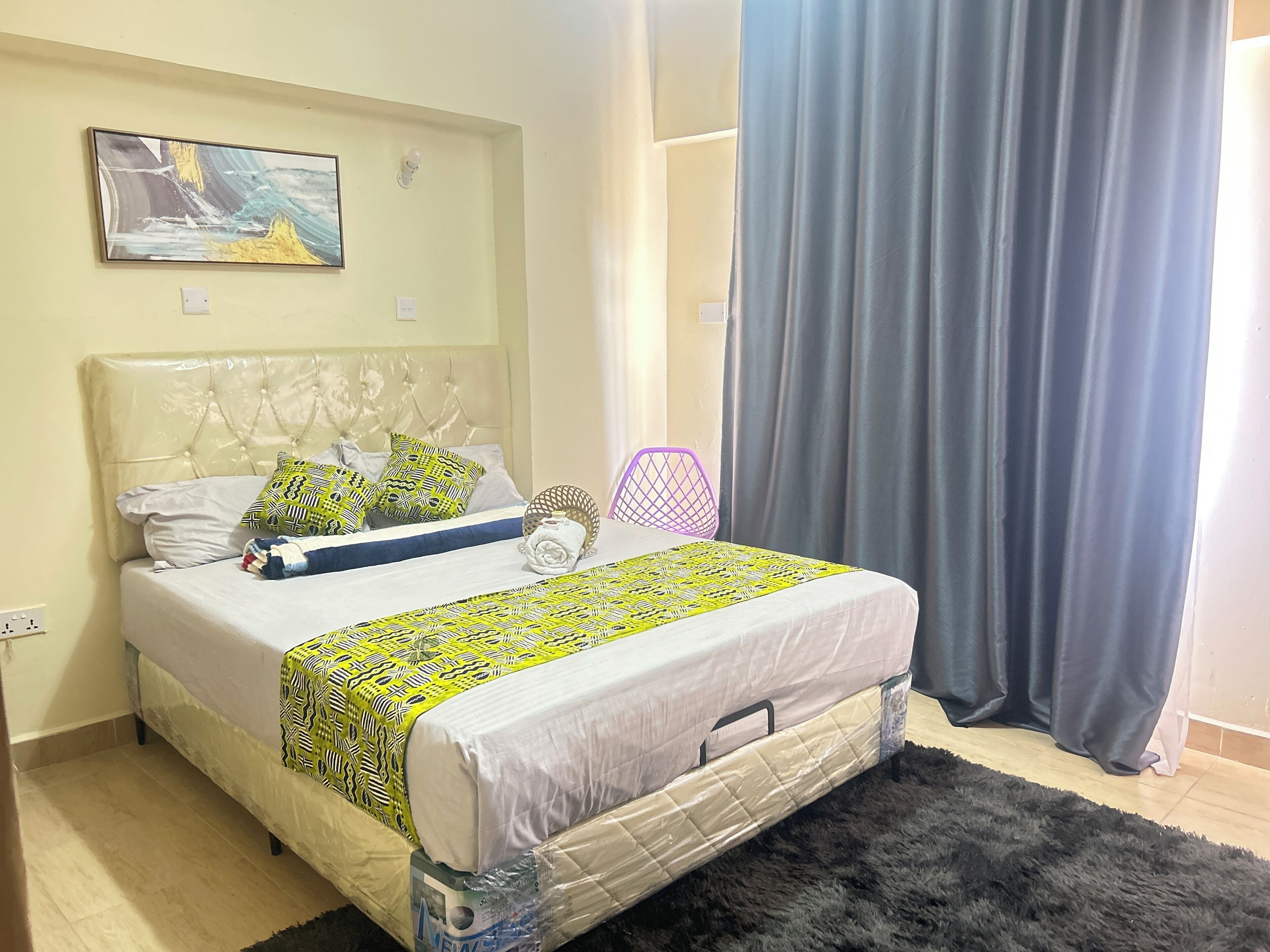 Strykjärn/strykbräda, wi-fi och sängkläder