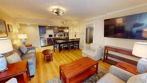 Unclassified image, 4 of 9, button