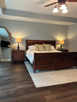 3 bedrooms, WiFi, bed sheets - Charming 3-bedroom house in peaceful Metairie with WiFi, AC (Metairie)