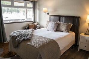 WiFi, bed sheets