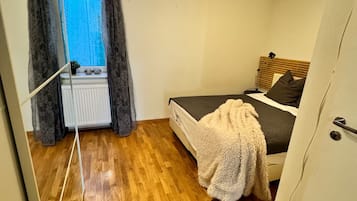 1 Schlafzimmer, Bügeleisen/Bügelbrett, WLAN, Bettwäsche