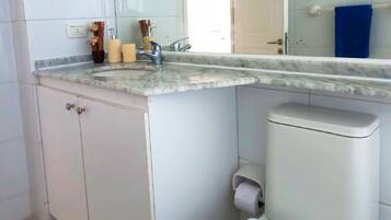 Appartement Classique, vue océan | Salle de bain