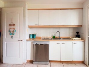 Apartamento clássico, vista para o oceano | Cozinha privada