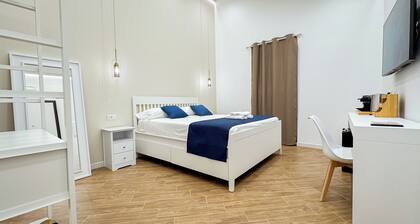 Giandra Rooms and Garden