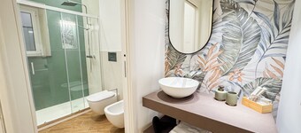 Giandra Rooms and Garden