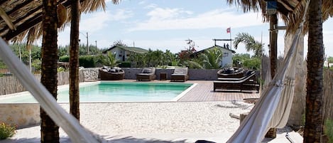 Chambre, 1 chambre, accessible aux personnes à mobilité réduite, fumeur | Piscine