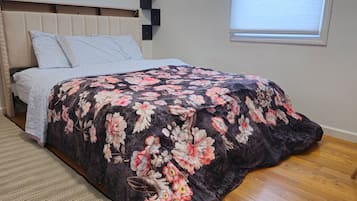 3 chambres, bureau, fer et planche à repasser, Wi-Fi gratuit