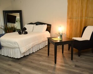 4 Schlafzimmer, Bügeleisen/Bügelbrett, kostenloses WLAN, Bettwäsche