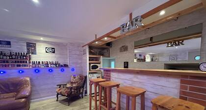 Duplex spacieux 6p avec bar et garage