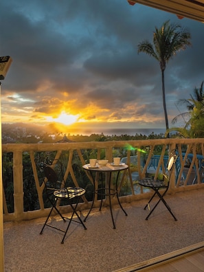 Deluxe Room, Sea View | Balcony view