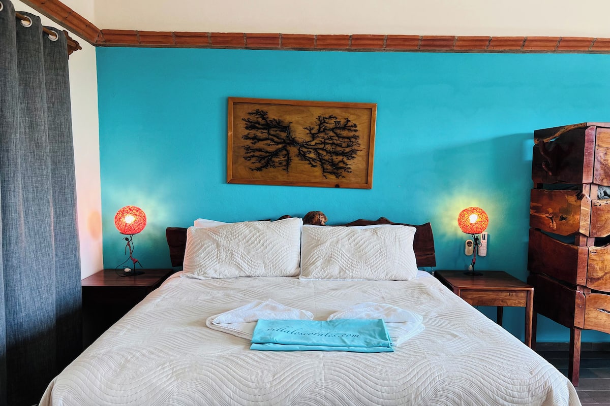 In-room safe, iron/ironing board, free WiFi, bed sheets