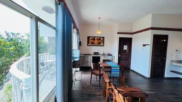 In-room safe, iron/ironing board, free WiFi, bed sheets