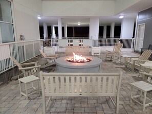 Property grounds - Anchor's Away 2 bedroom 2 bath Oceanfront (Myrtle Beach)