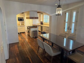 Dining - Luxury 2 Bedroom-Palacio Azul #2 (Santa Fe)