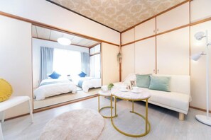 Unclassified image, 5 of 27, button - Suzuka Smile Room (Suzuka)