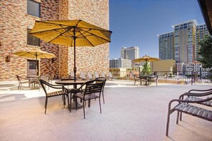 Outdoor dining - WorldMark Reno - 1 Bedroom (Reno)