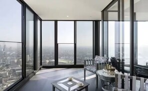 Interior - 10Bedroom Penthouse Versace Luxury in Heart London (London)