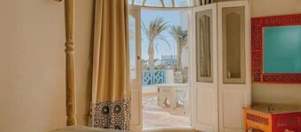 Eel Garden Villas - Turquoise Retreat