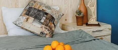 Iron/ironing board, WiFi