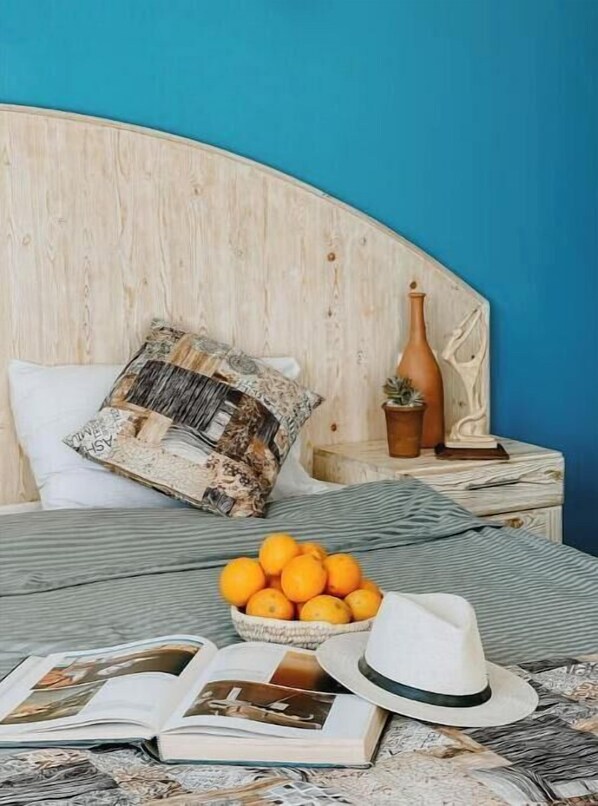 Iron/ironing board, WiFi