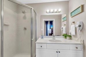 Condo, Multiple Beds (Tidewater 913) | Bathroom | Free toiletries - Tidewater 913 (Panama City Beach)