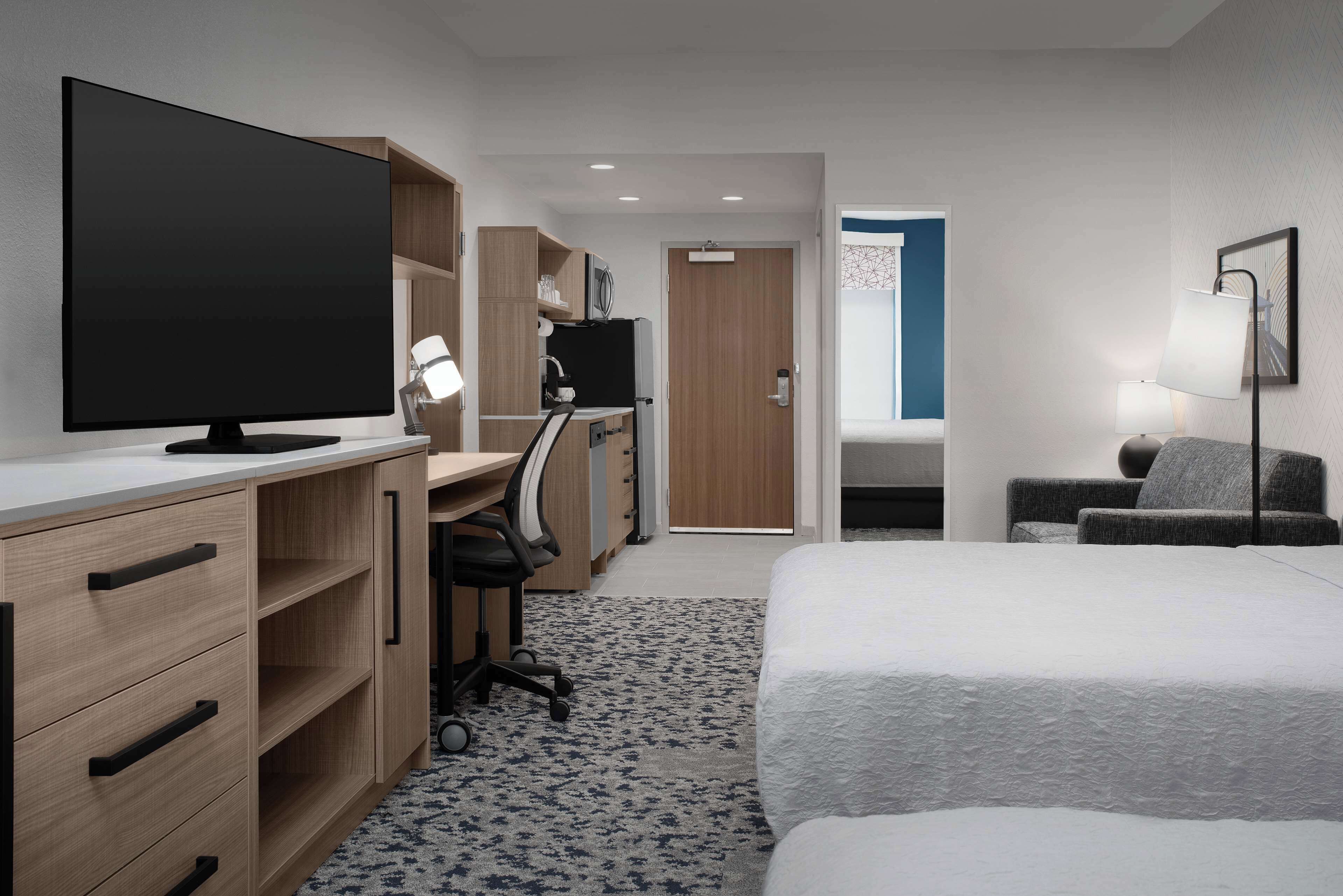 Home2 Suites By Hilton Lakeland North I-4 Reviews, Deals & Photos