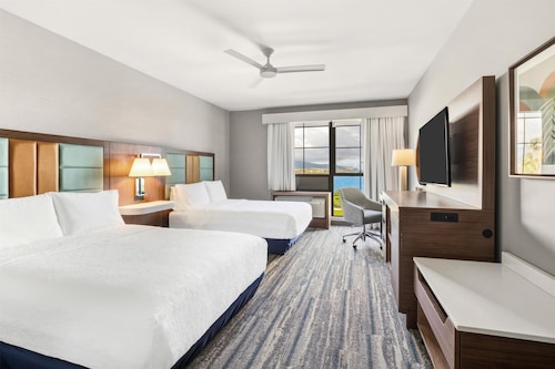 Hampton Inn & Suites Maui North Shore
