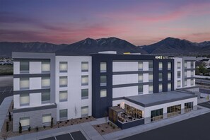 Exterior - Home2 Suites By Hilton Tooele (Tooele)