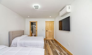 2 Schlafzimmer, Bügeleisen/Bügelbrett, WLAN, Bettwäsche