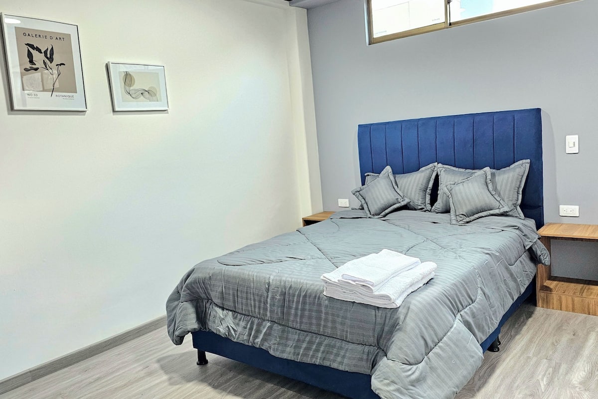 Suite | 1 slaapkamer, een minibar, een laptopwerkplek, gratis wifi