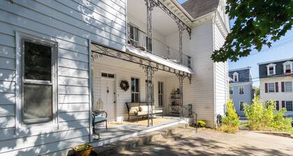 Westy House - old world charm with modern upgrades in this downtown victorian.