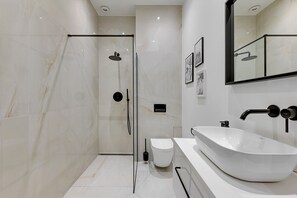 Comfort Apartment | Bathroom - Grand Molo by Grand Apartments (Sopot)