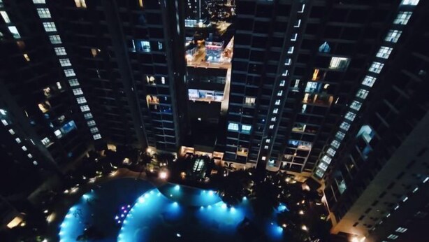 A high-rise building with multiple floors, each with numerous windows. - Atlantis Residence by Jeffery Lam Home Management (Melaka)