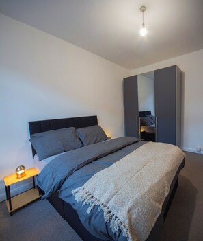 1 bedroom, iron/ironing board, WiFi, bed sheets