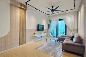 Iron/ironing board - Enclave Nature Suites @ Bukit Tinggi (Bentong)