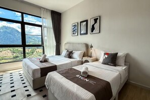 Iron/ironing board - Enclave Nature Suites @ Bukit Tinggi (Bentong)