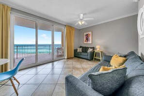 Condo, 1 King Bed with Sofa bed (Twin Palms 603) | Living area