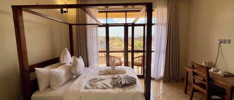 Deluxe Room | Premium bedding, desk, laptop workspace, free WiFi