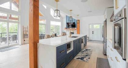 *Luxe Cottage* Riverview Manor (Sauna, Games Rm)